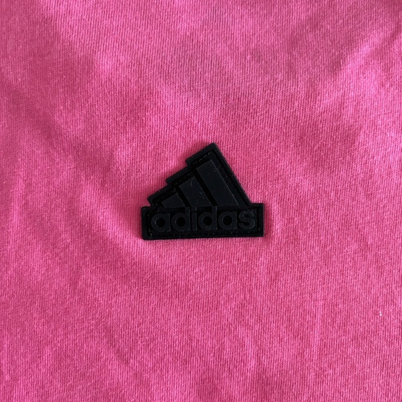NWT Adidas Pink Graphic Logo T-Shirt - Picture 5 of 7